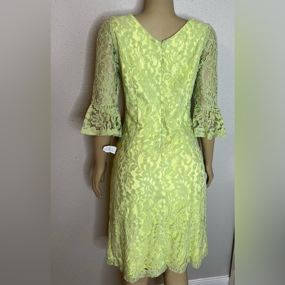 Ryan Michelle Lace bell sleeve sheath Lace Dress Size L - Picture 3 of 6